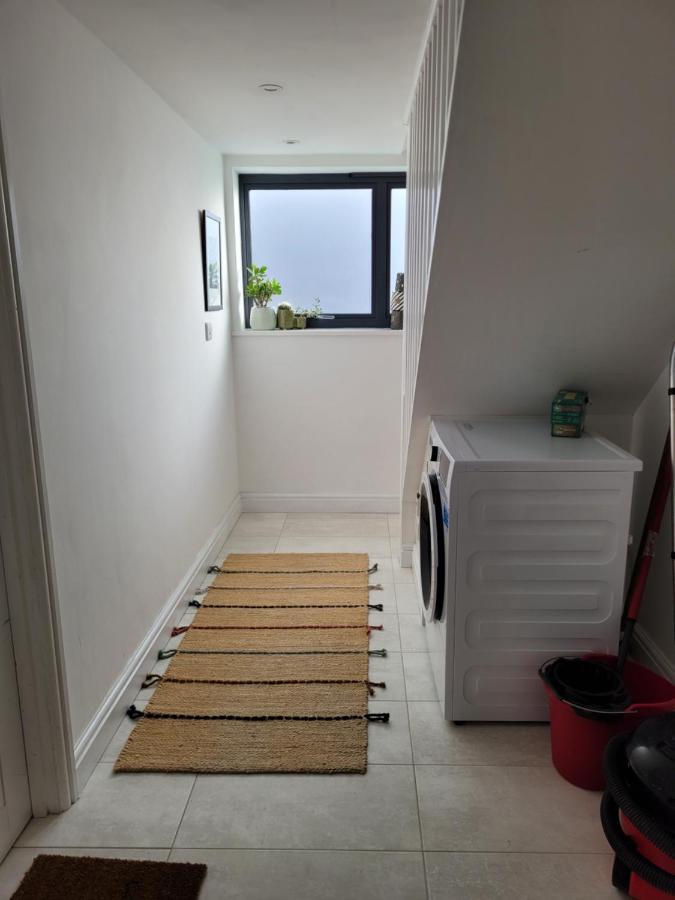 בריסטול The Old Wire Factory - 2 Bed, Close To City Centre, Fast Wifi, Comfortable Home From Home מראה חיצוני תמונה